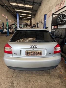 Audi A3 1.8 20v turbo 180cv MANUAL