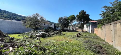 Lote/Terreno à Venda, 1588 m² no Saco dos Limões.
