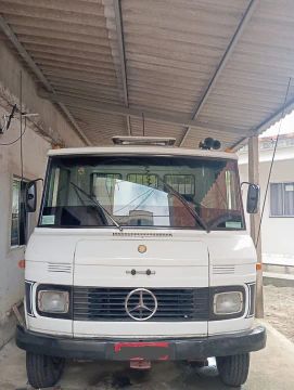 Caminhão 608D