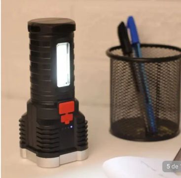 Lanterna 4 LED Recarregável Alta Iluminação á prova d'água 