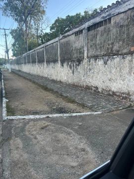 Alugo Terreno 2.200m2 em frente ao Aldepark