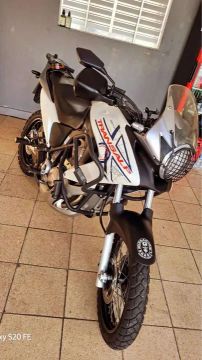 Honda Transalp XL 700 2012