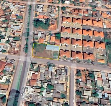 ÁREA DE ESQUINA DO AV, CONDE DE BOA VISTA