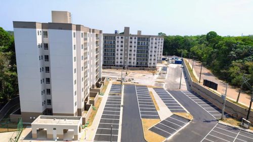 Vendo apartamento Manaus - Aceito FGTS de entrada. Financio.