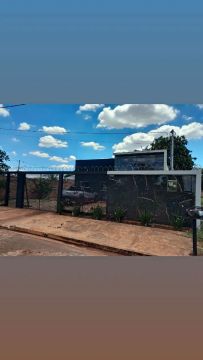 Vendo casa 400.000 mil e assumir parcela do terreno. 