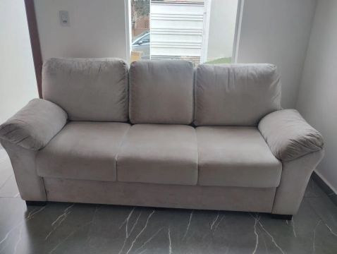 Sofá 3 e 2 lugares confortável e moderno