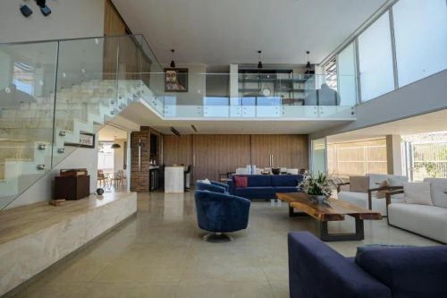 Vende casa com 4 quartos em Park Way - Brasília - DF