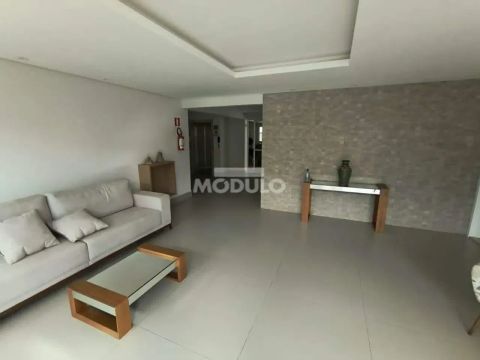 Cobertura para locação bairro Patrimônio com 3 quartos