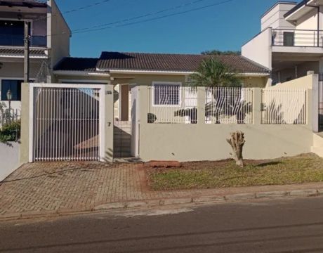 Casa Residencial com 2 quartos à venda por R$ 750000.00, 180.00 m2 - JARDIM CARVALHO - PON