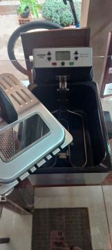 Fritadeira Elétrica Waring Pro DF280 - 3,8 litros Aço inoxidável
