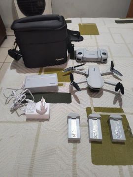 Drone Potensic Atom 4k , jimbal de 3 eíxos 