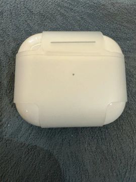AirPods (3rd Generation) - Fones de Ouvido Sem Fio NOVO e nunca usado.