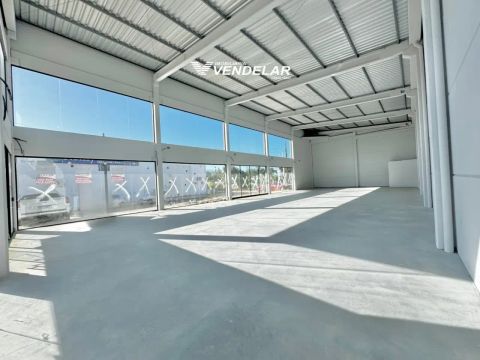 SALA COMERCIAL PARA LOCAÇÃO HUMAITÁ DE CIMA