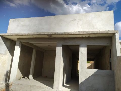 Casa em construção - Ótima oportunidade!