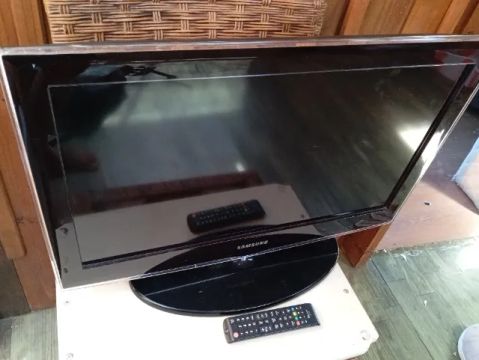 Samsung 32" Perfeita