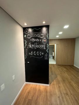 Sala Comercial na Rua Iririú (Próximo à Curva do Nereu)