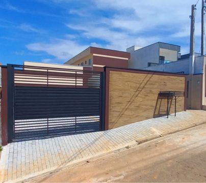 Térrea para venda possui 43 metros quadrados com 2 quartos em Vila São Paulo - Mogi das Cr