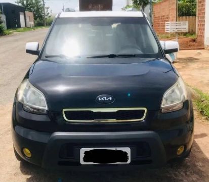 Kia soul 1.6 muito novo 