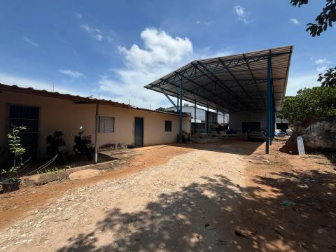 Galpão 500m² em Lote de 975m² - 1112 Sul