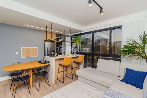 Imóvel para venda tem 192 metros quadrados com 2 quartos em Boa Vista - Porto Alegre - RS