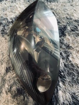 Farol Ford Ka