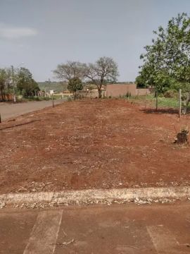 Terreno de esquina à venda - Salto Grande/SP