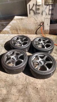 Rodas Gisa Aro 18 Original Importada Pneu 215/40 Furação 4x100