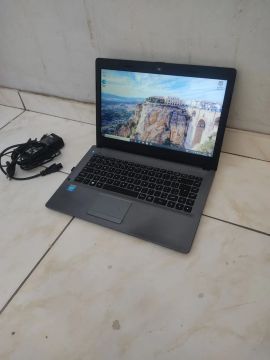 Notebook positivo original 128 SSD 4 ram responde muito rápido tá bem conservado 