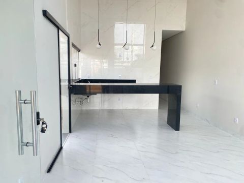 Casa na 1.204 sul