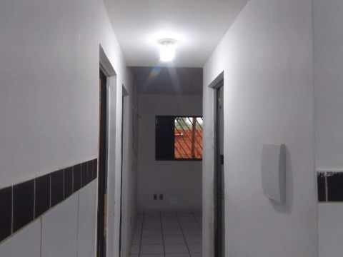 Aluga-se imóvel 