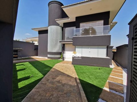 Casa com 4 quartos, 1500 m² - venda por R$ 5.890.000 ou aluguel por R$ 27.280/mês - Parque