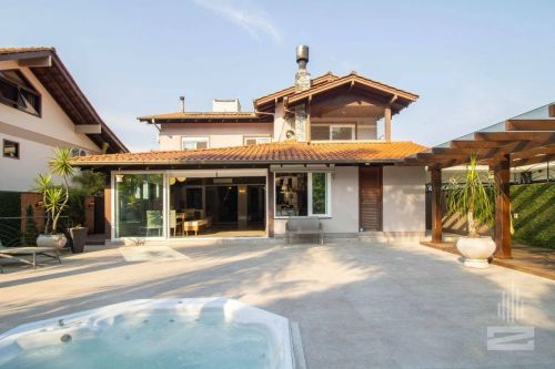 Casa com 4 dormitórios à venda, 350 m² por R$ 2.190.000,00 - Vorstadt - Blumenau/SC