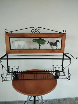 Lindo Paneleiro Cavalinhos, de 1m, em madeira e ferro, artesanal 