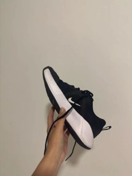 Tênis Nike MC Trainner 3 Feminino - 36