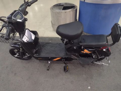 Bicicleta elétrica, sem as baterias, leia descrição!