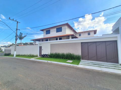 Casa / Granja condomínio Spinaville