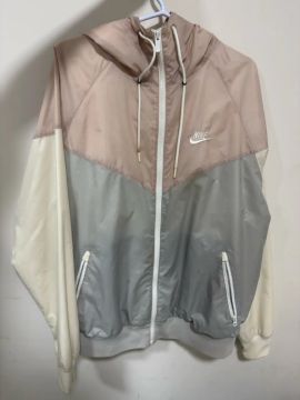Corta vento Nike 