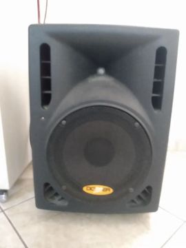 Caixa de Som Ativa Donner 150W-RMS