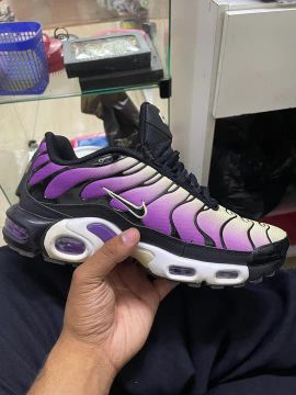 Tênis Nike Air Max Plus - Tamanho 40