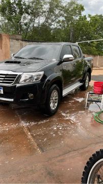 Toyota Hilux 2013 4x4 Automática Turbo Disel 