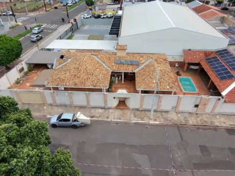 IMOVEL A VENDA Esquina com a Júlio de Castilho - Campo Grande - MS
