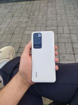 Xiaomi Redmi Note 10 - Semi Novo