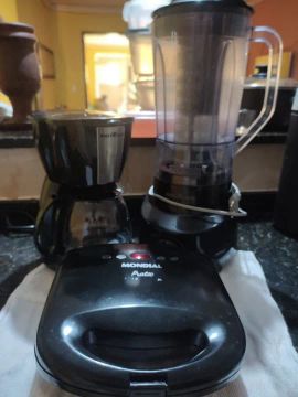 Liquidificador, Cafeteira e Sanduicheira 