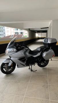 Triumph Trophy SE 1200 - Touring - Ano 2014