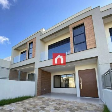 Sobrado à venda, 174 m² por R$ 800.000,00 - Universitário - Lajeado/RS