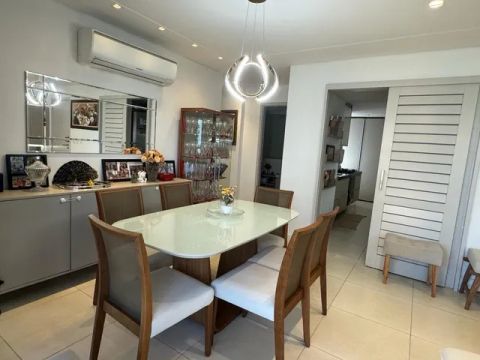 EXCELENTE APARTAMENTO COM 4 QUARTOS SENDO 3 SUÍTES +DEPENDENCIA DIRETO COM O PROPRIETÁRIO