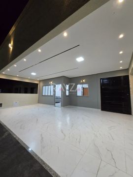 Casa lindíssima para aluguel no Condomínio Essenza