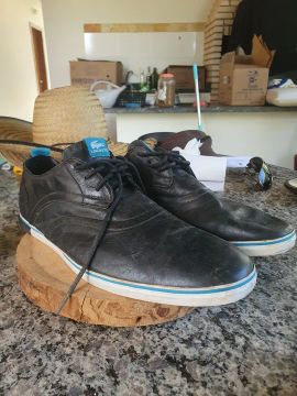 Tênis Lacoste Preto de couro legítimo 