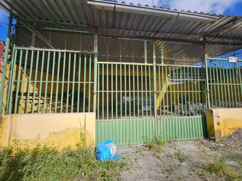 Vendo 2 galpões em terreno de 15X30 na Caxanga