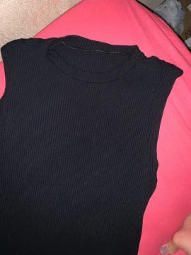 Vestido preto canelado da Renner